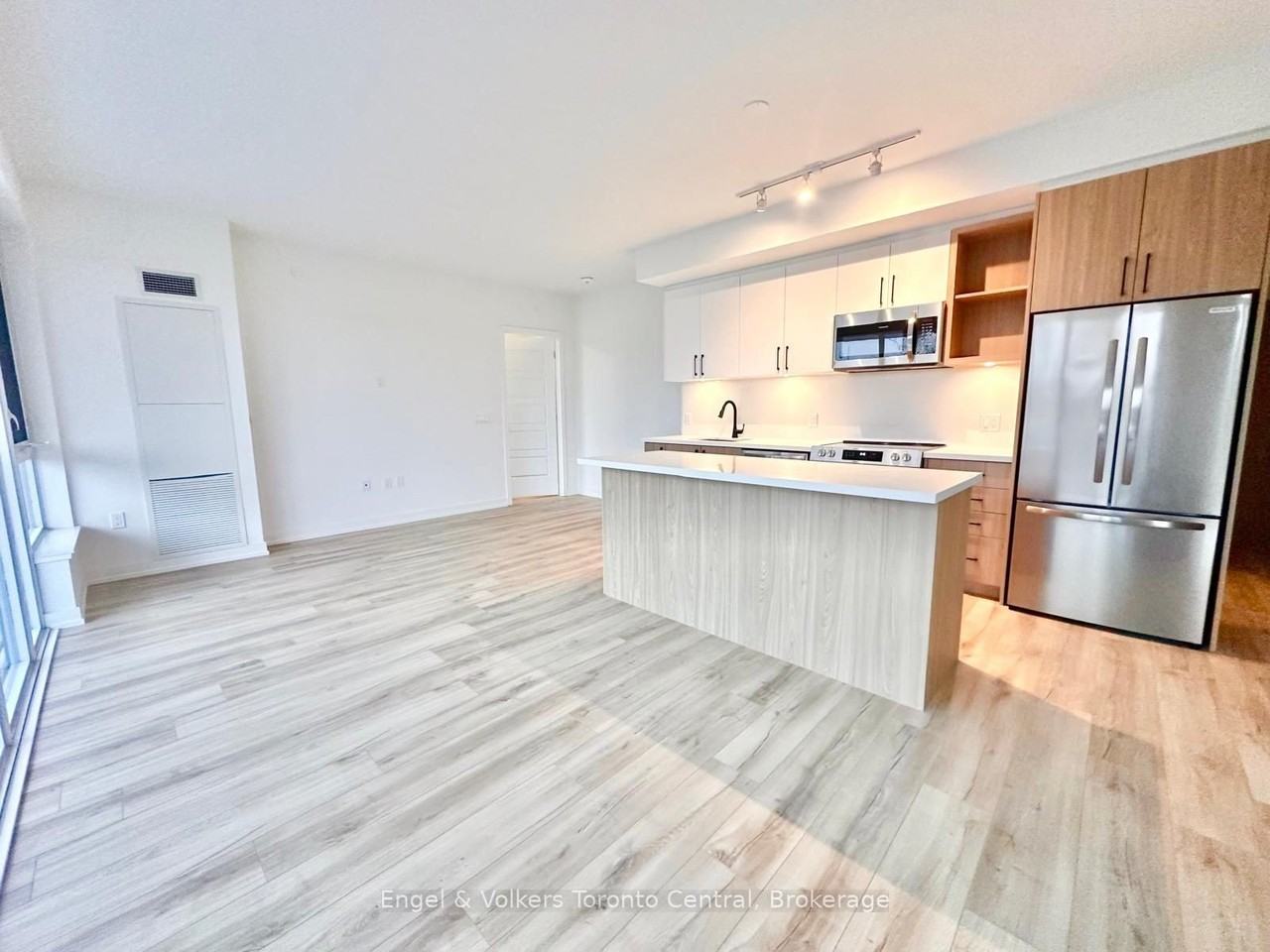 333 Sunseeker - Photo 3 of 40