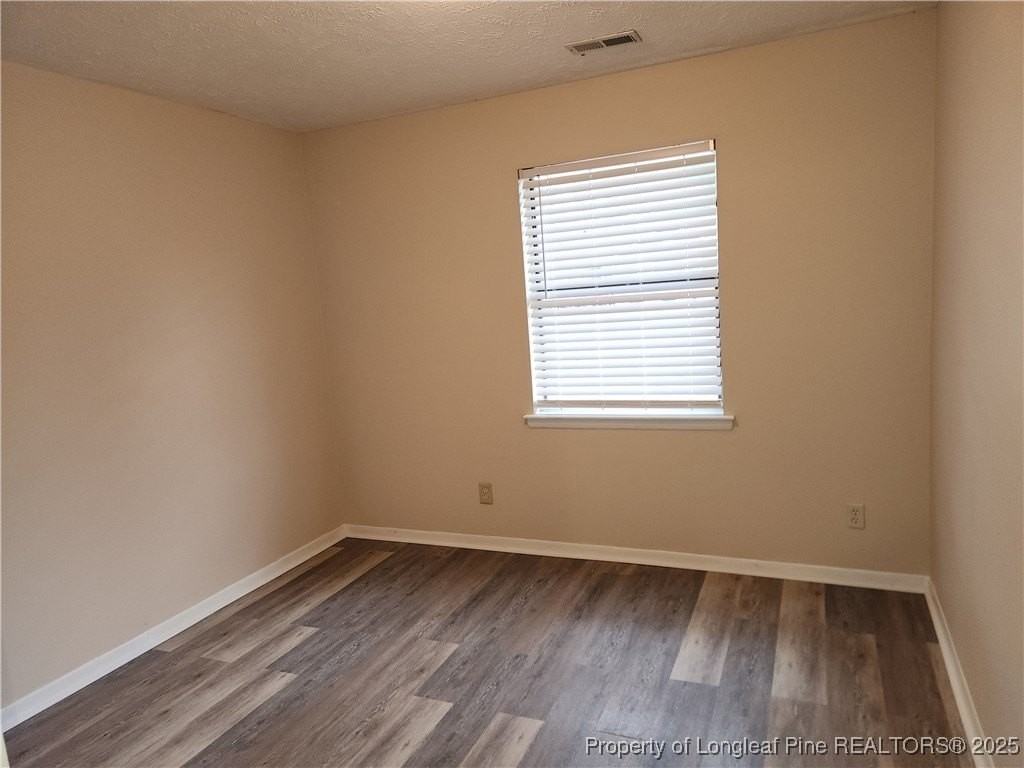 7062 Calamar Dr - Photo 6 of 12