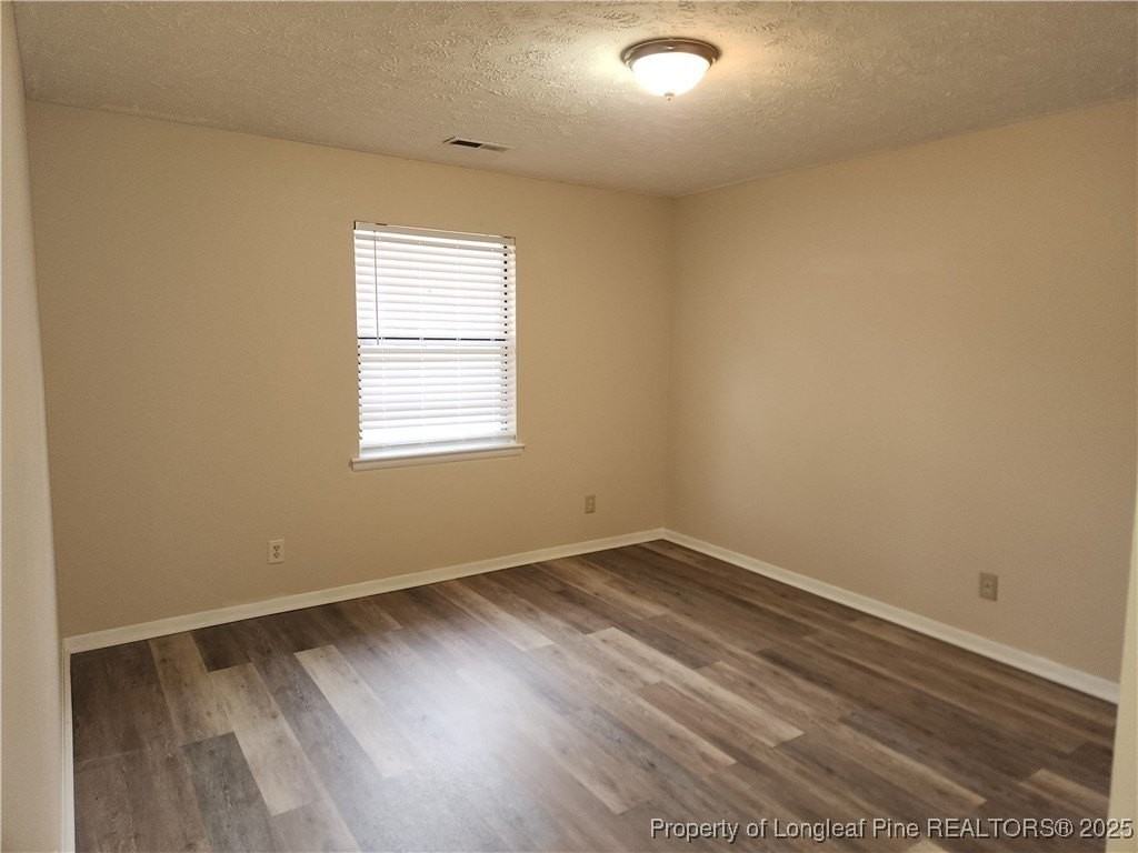 7062 Calamar Dr - Photo 7 of 12