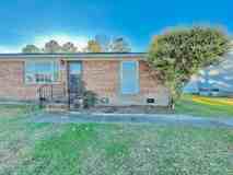 3601 Hillcrest Dr Unit B #B - Photo 1 of 1