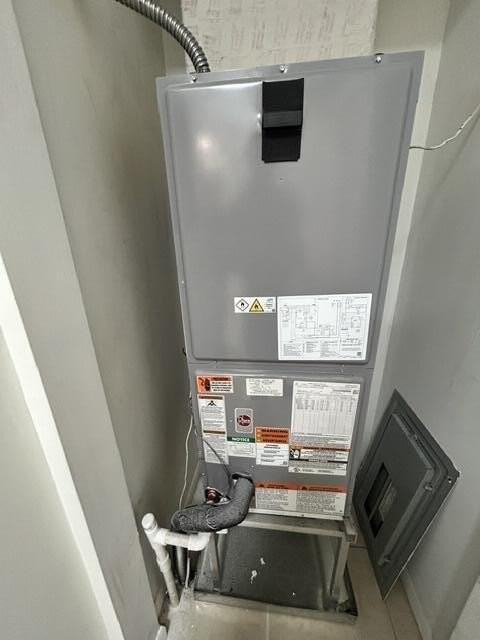 Casa Court Dr - Photo 6 of 7