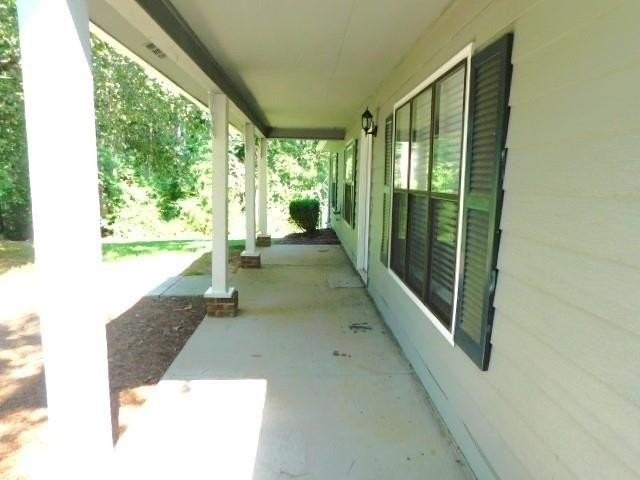 5502 Jamestowne Ct - Photo 3 of 28