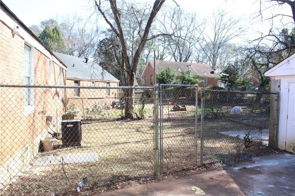 2665 Northview Ave - Photo 5 of 19