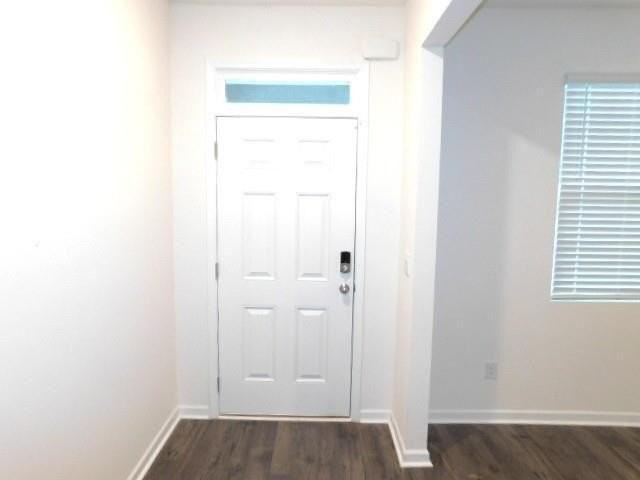 3689 Chevington Ct Se - Photo 5 of 30