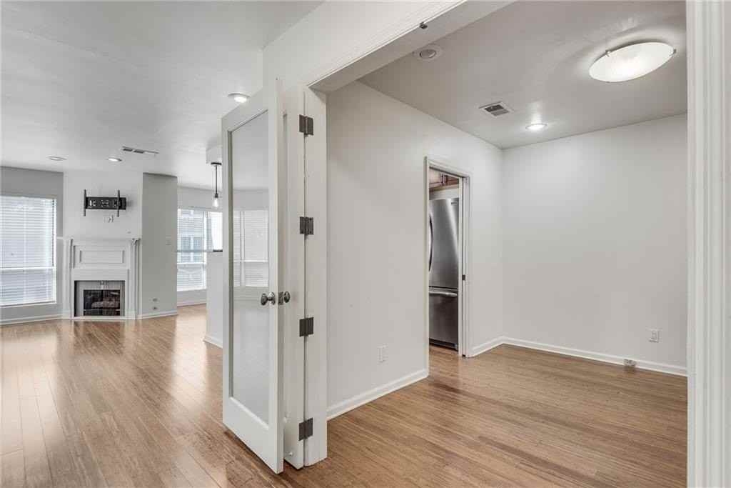 244 13th St Ne Apt 118 #118 - Photo 6 of 48