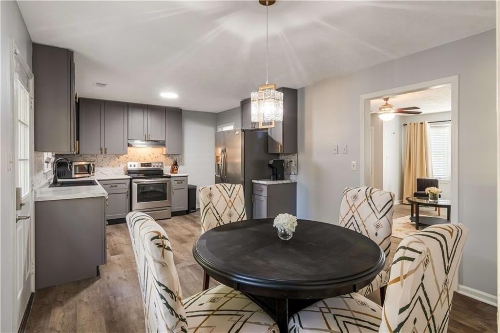 145 Mountain View Cir - Photo 3 of 6