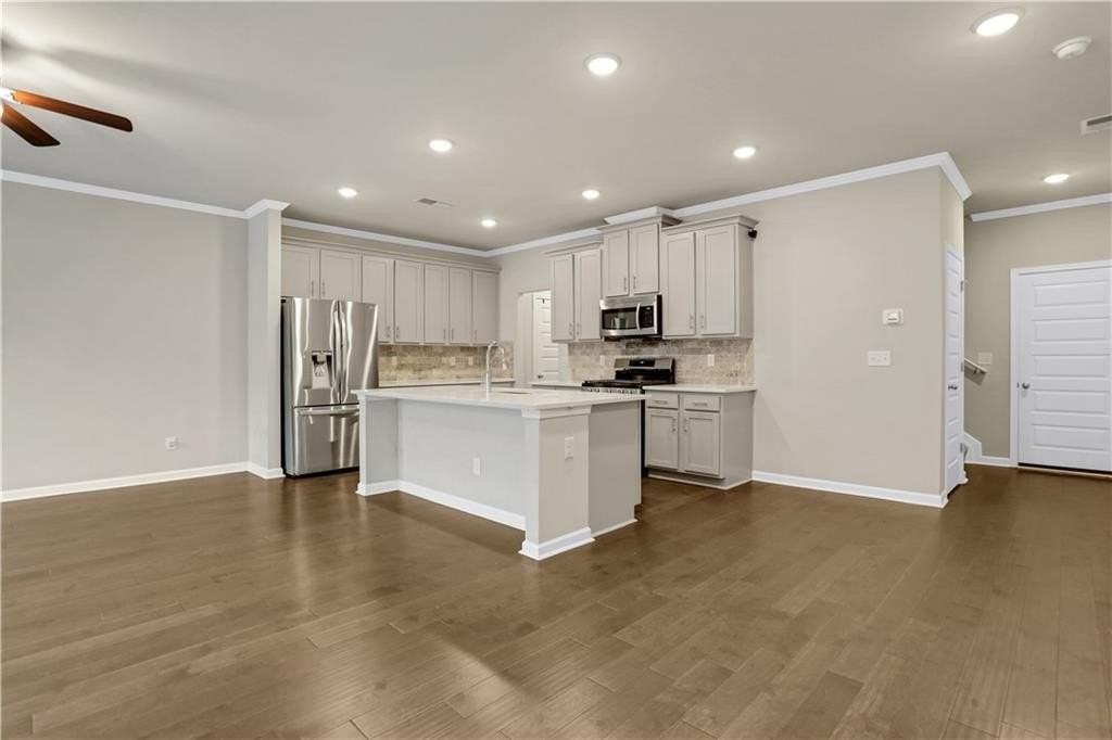 4364 Sunny Oak Ln - Photo 3 of 42