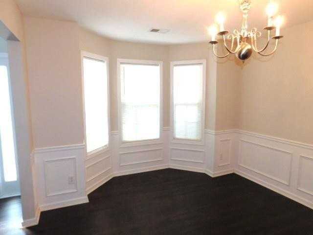 6672 Grand Hickory Dr - Photo 7 of 36