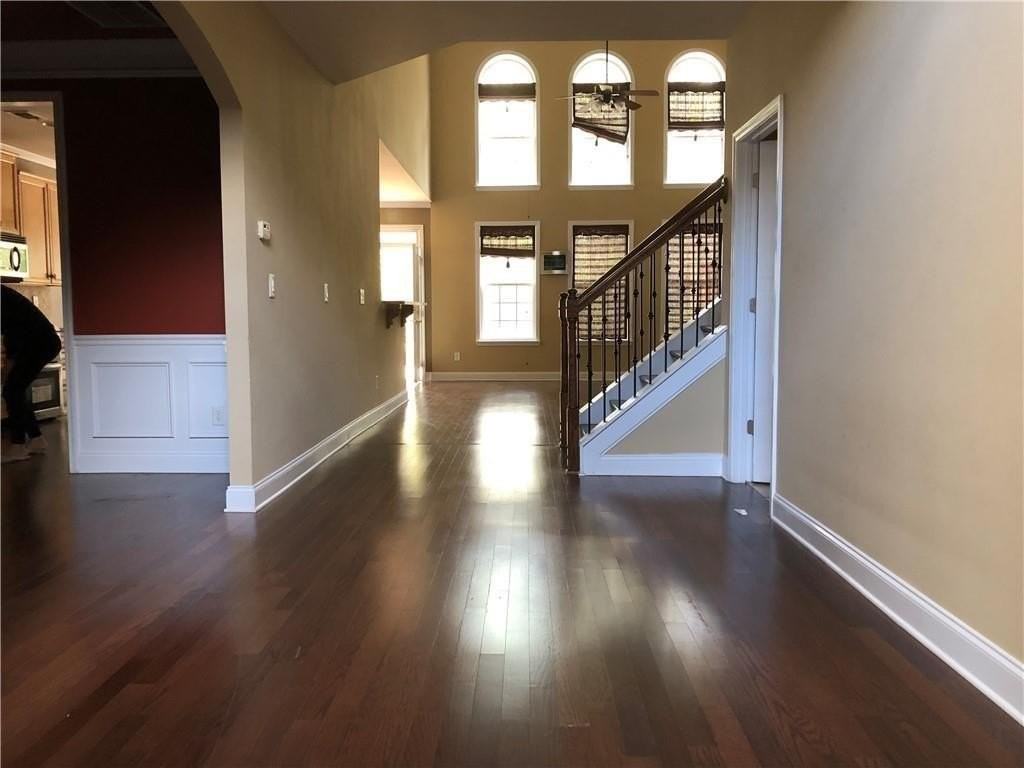 3449 Rosecliff Trce - Photo 3 of 16