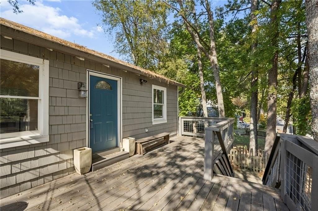 1720 Marvin St Nw - Photo 3 of 16