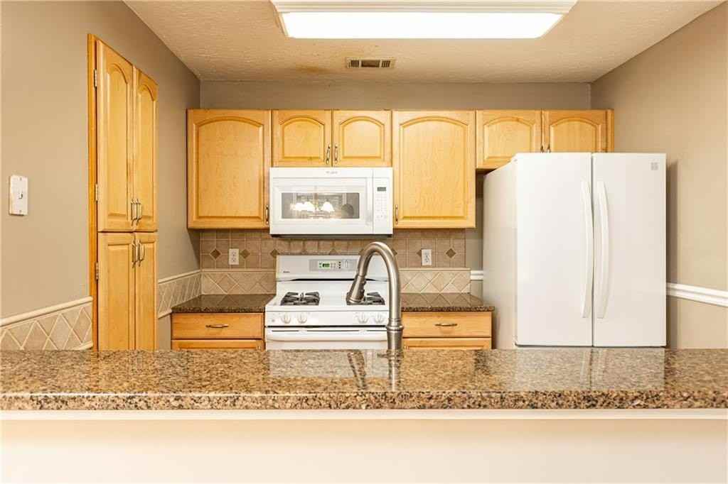 2014 River Heights Walk Se - Photo 6 of 32