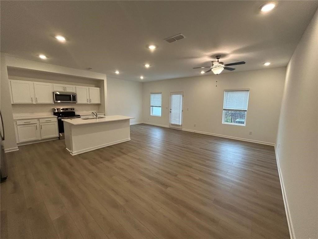 207 Kinship Dr - Photo 6 of 44