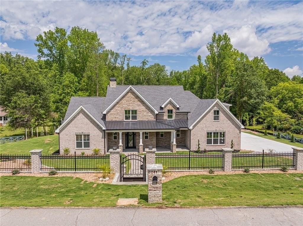 140 Maranatha Trl - Photo 2 of 36