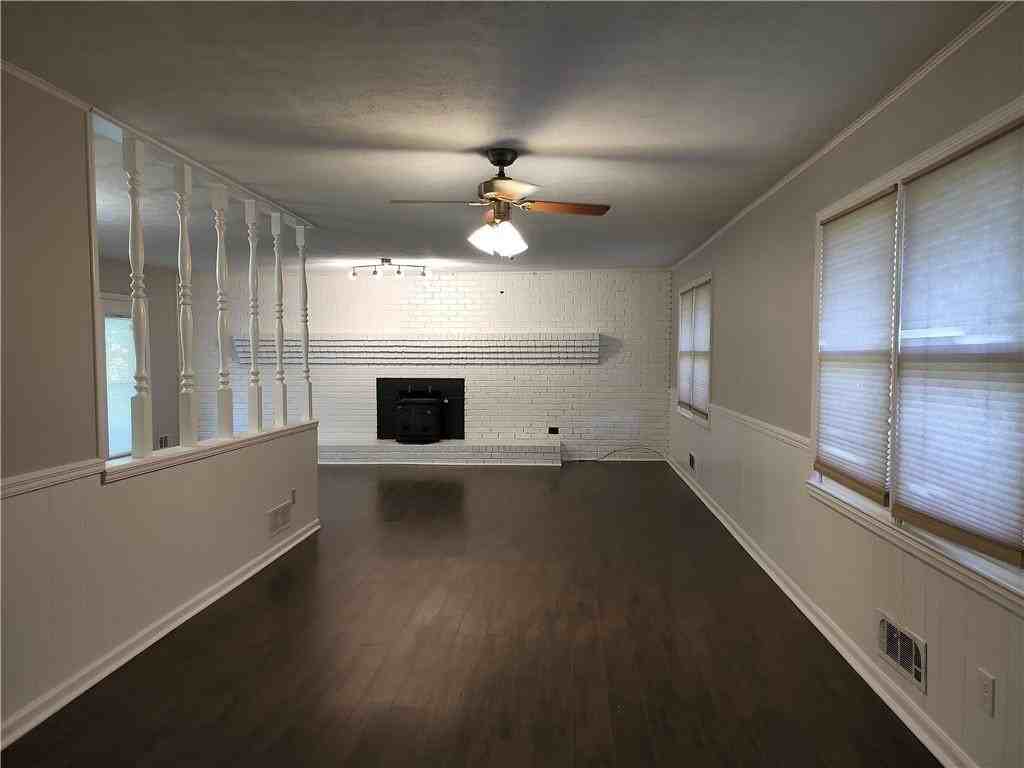 1476 Dupree Rd - Photo 4 of 26