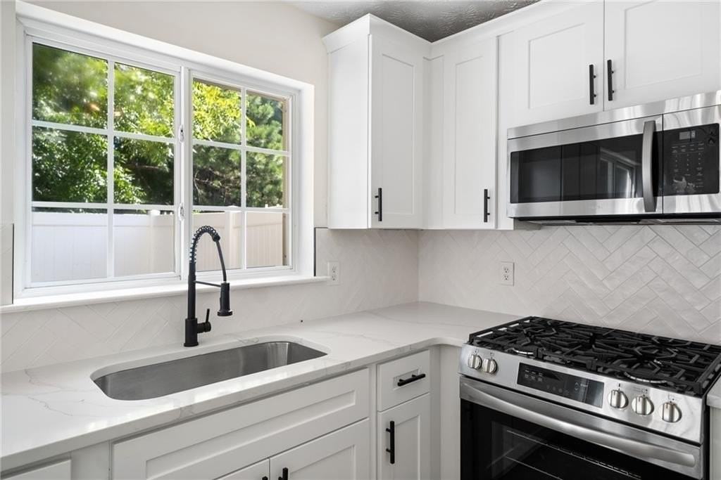 872 Windcroft Cir Nw - Photo 4 of 10