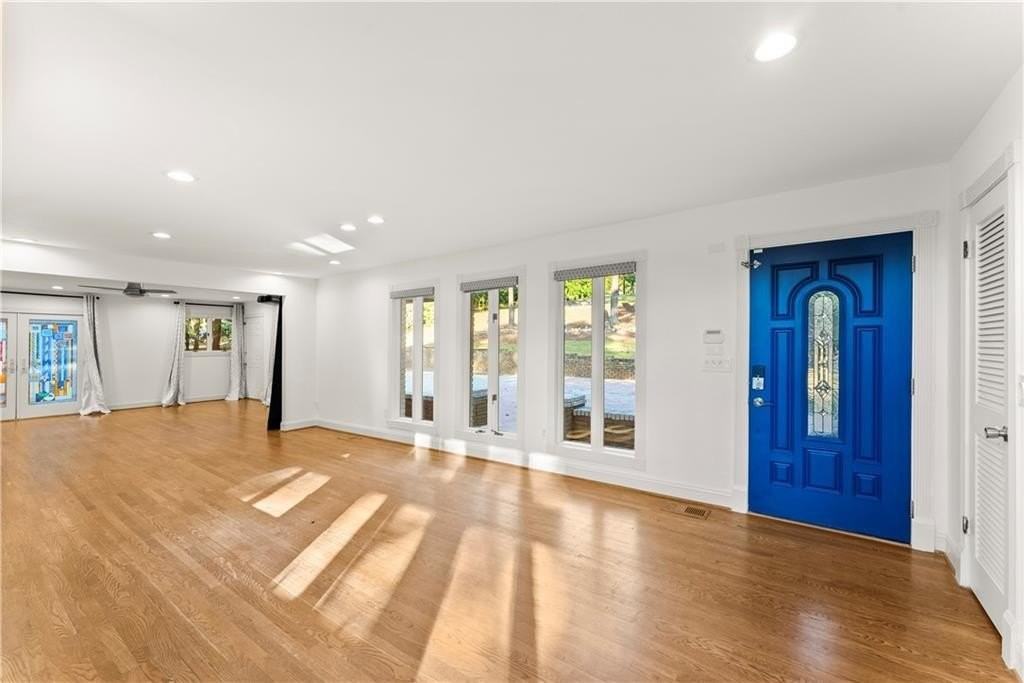 1495 Spalding Dr - Photo 7 of 50