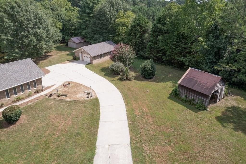 4640 Spot Rd - Photo 3 of 28