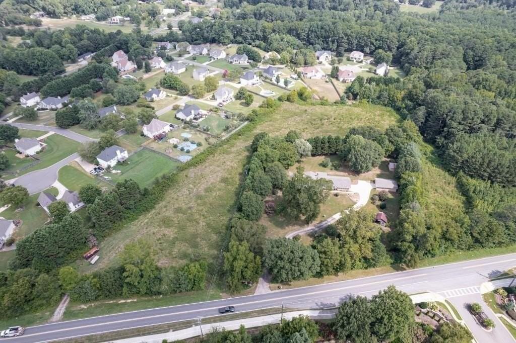 4640 Spot Rd - Photo 5 of 28