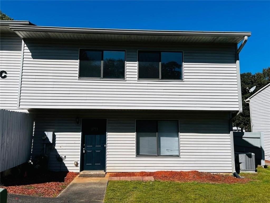 3759 Mulkey Cir Sw - Photo 2 of 22