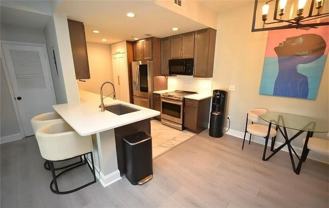 1074 Peachtree Walk Ne - Photo 1 of 1