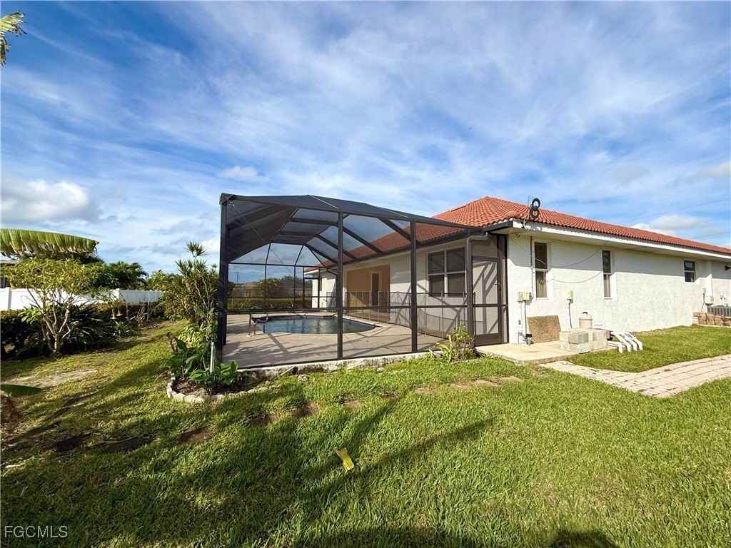 1700 Sw 30th Ter - Photo 3 of 25