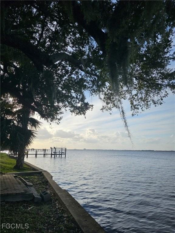 3933 E River Dr - Photo 3 of 17