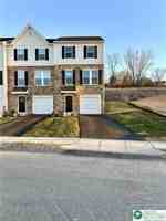 featured image of 7700 Clayton Ave