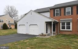 592-A Wrensong Rd #A - Photo 1 of 1