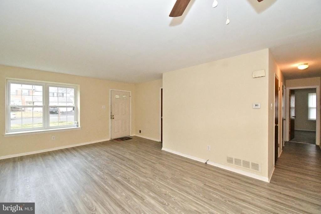 592-A Wrensong Rd #A - Photo 3 of 36