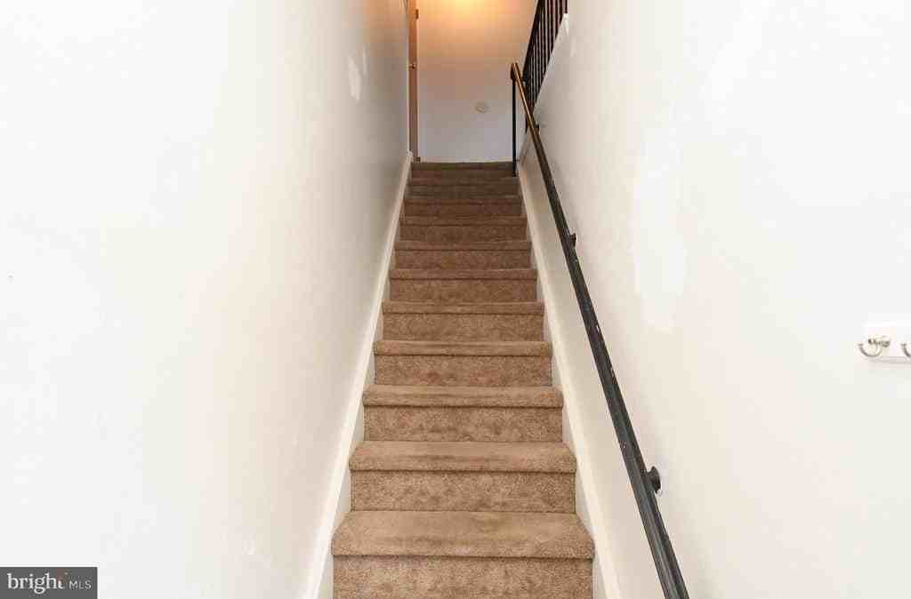 592B Wrensong Rd #B - Photo 2 of 50