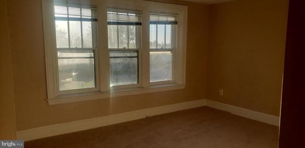 29 N 3rd St #1 - Photo 2 of 8