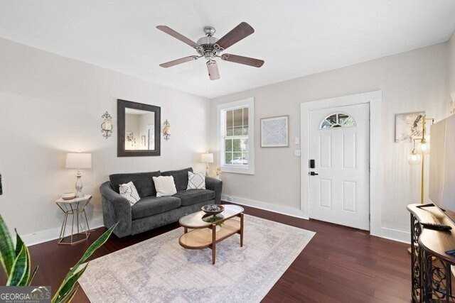 42 Poplar St - Photo 3 of 21