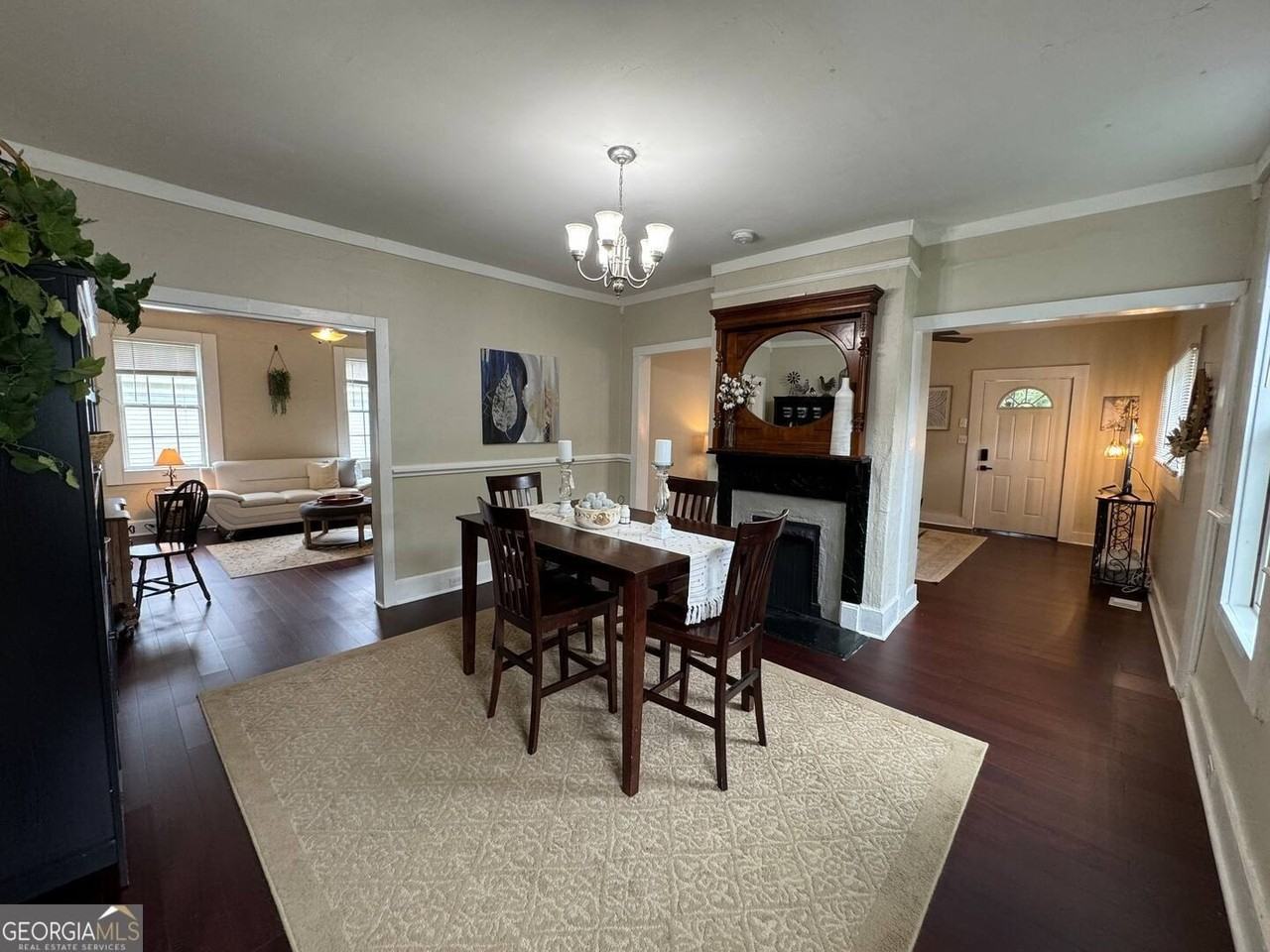 42 Poplar St - Photo 4 of 21