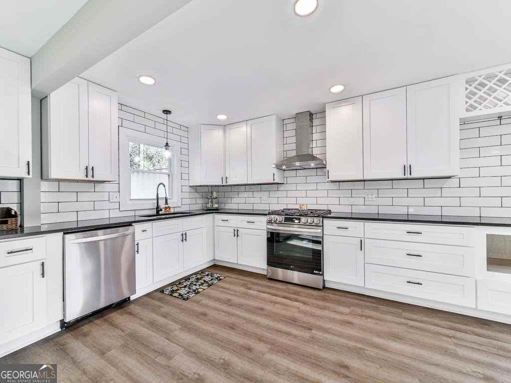 5205 Silhouette Ln Sw - Photo 5 of 18