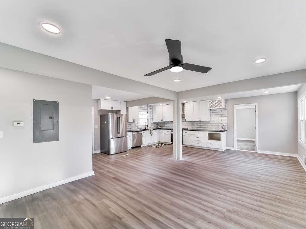 5205 Silhouette Ln Sw - Photo 7 of 18