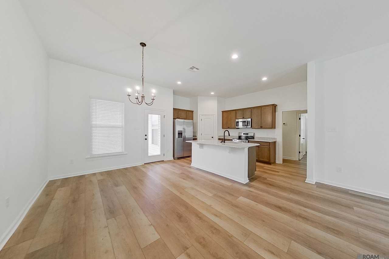 105 Hendrix Rd - Photo 5 of 23