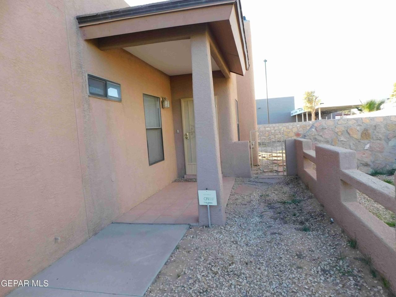 3313 Tierra Espada Dr - Photo 5 of 37