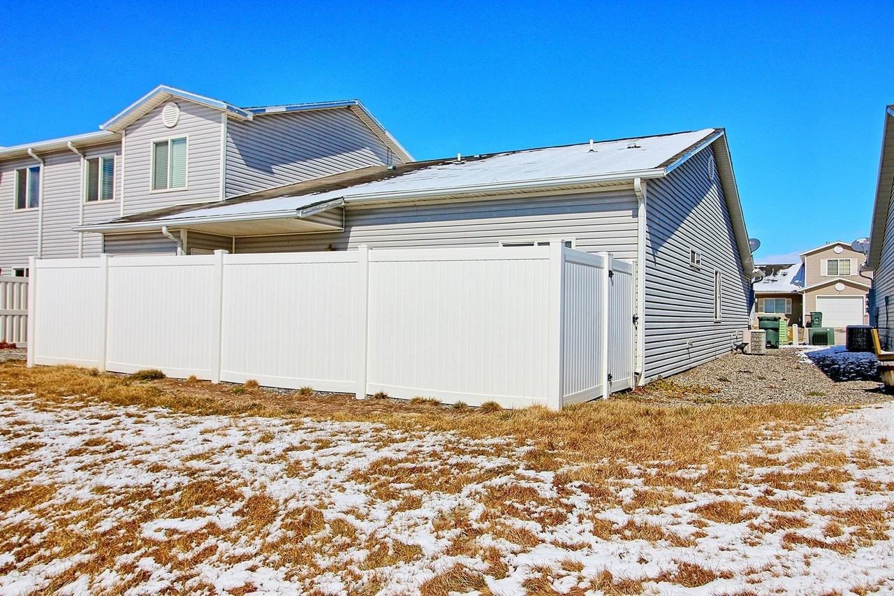 1217 Santa Clara Ave - Photo 6 of 36