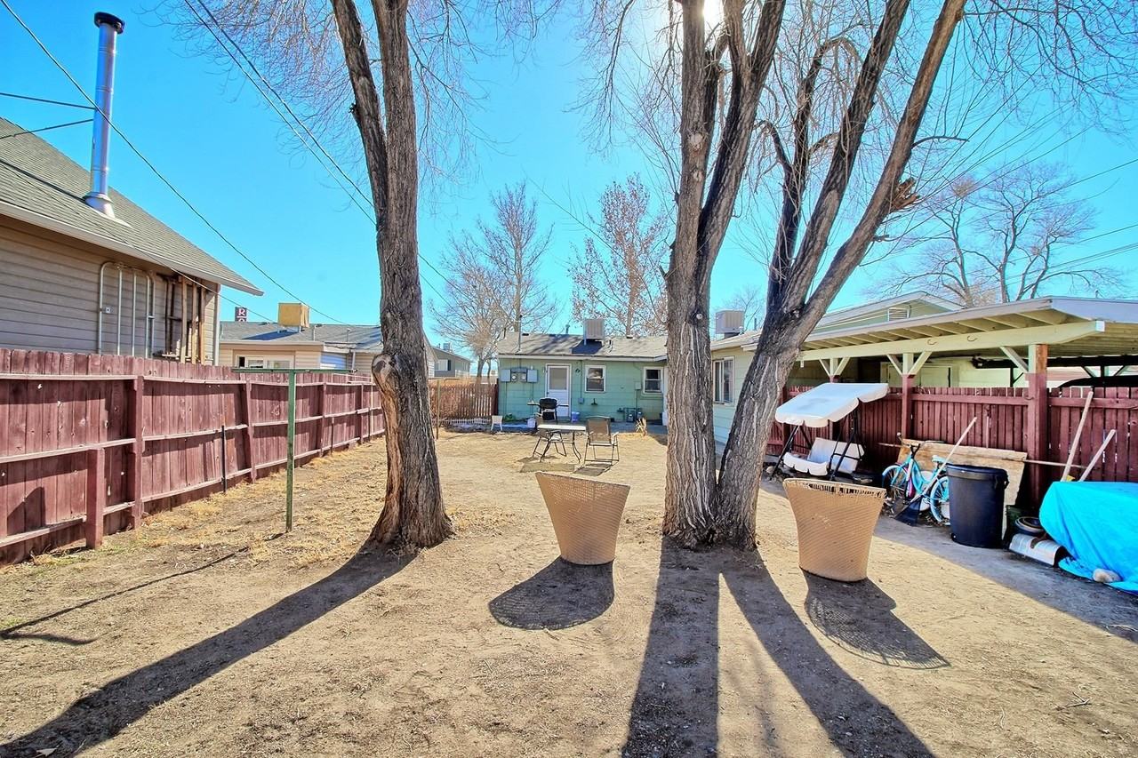 2430 Bunting Ave Apt A #A - Photo 6 of 19