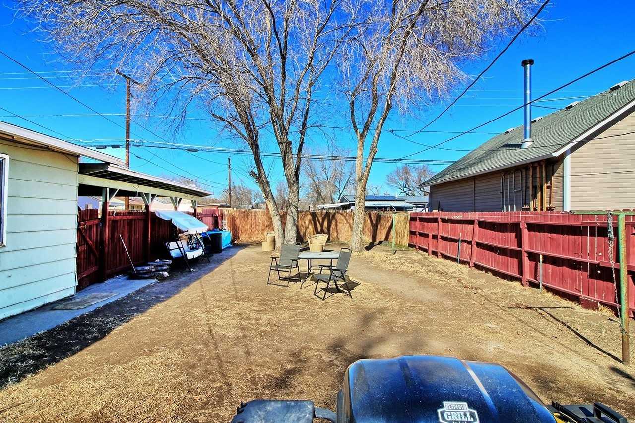 2430 Bunting Ave Apt A #A - Photo 7 of 19