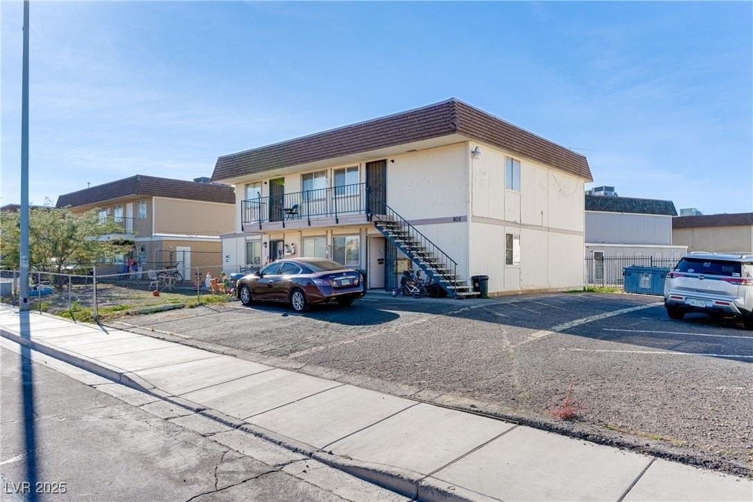 805 Palo Verde Dr #C - Photo 6 of 15