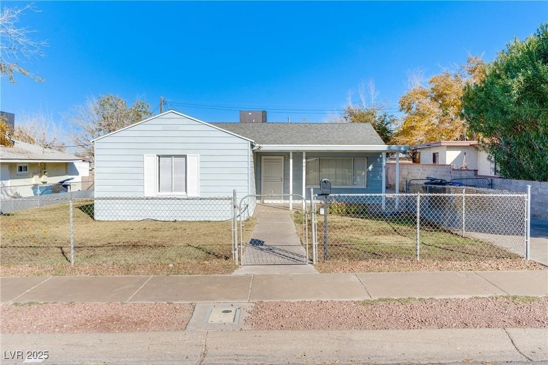 407 Republic St - Photo 3 of 21