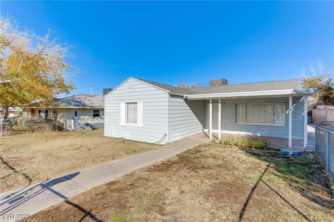 407 Republic St - Photo 5 of 21