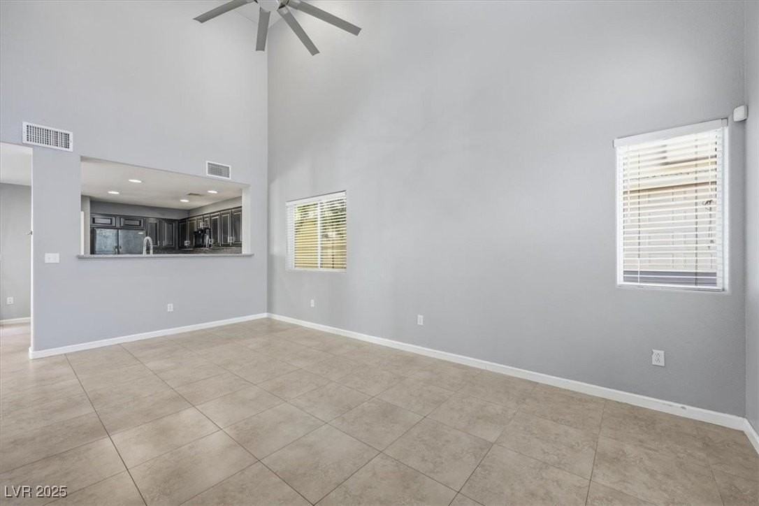 10457 Chrisman Ave - Photo 6 of 27