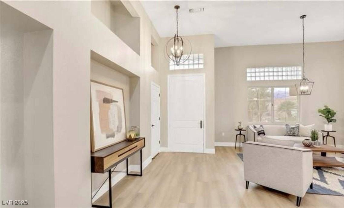 2608 Desert Sands Dr - Photo 2 of 34