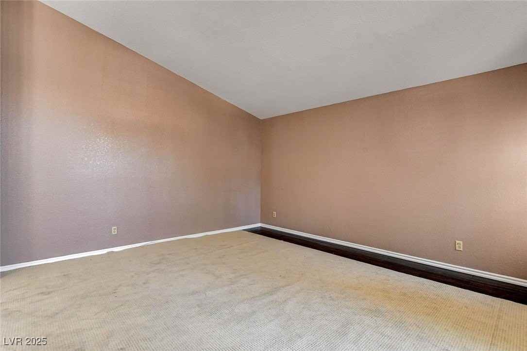 8344 Snowmass Dr - Photo 7 of 50