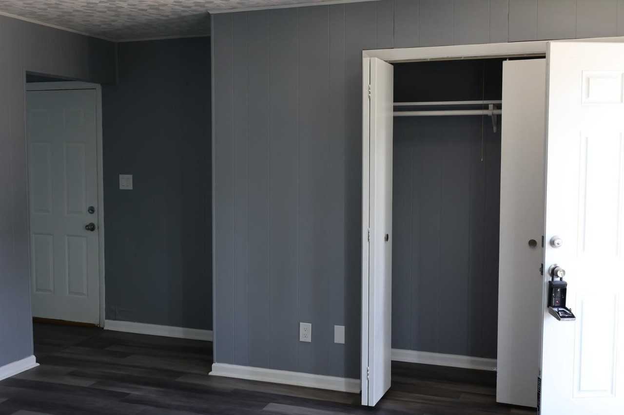 431 Vine St Unit 429 #429 - Photo 3 of 11