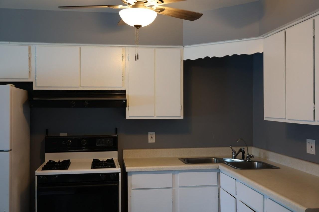 431 Vine St Unit 429 #429 - Photo 5 of 11