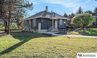 15010 Chandler Rd - Photo 1 of 1