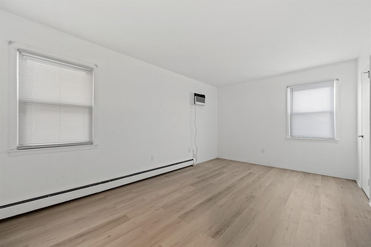 64 Isabella Ave #2 - Photo 7 of 14